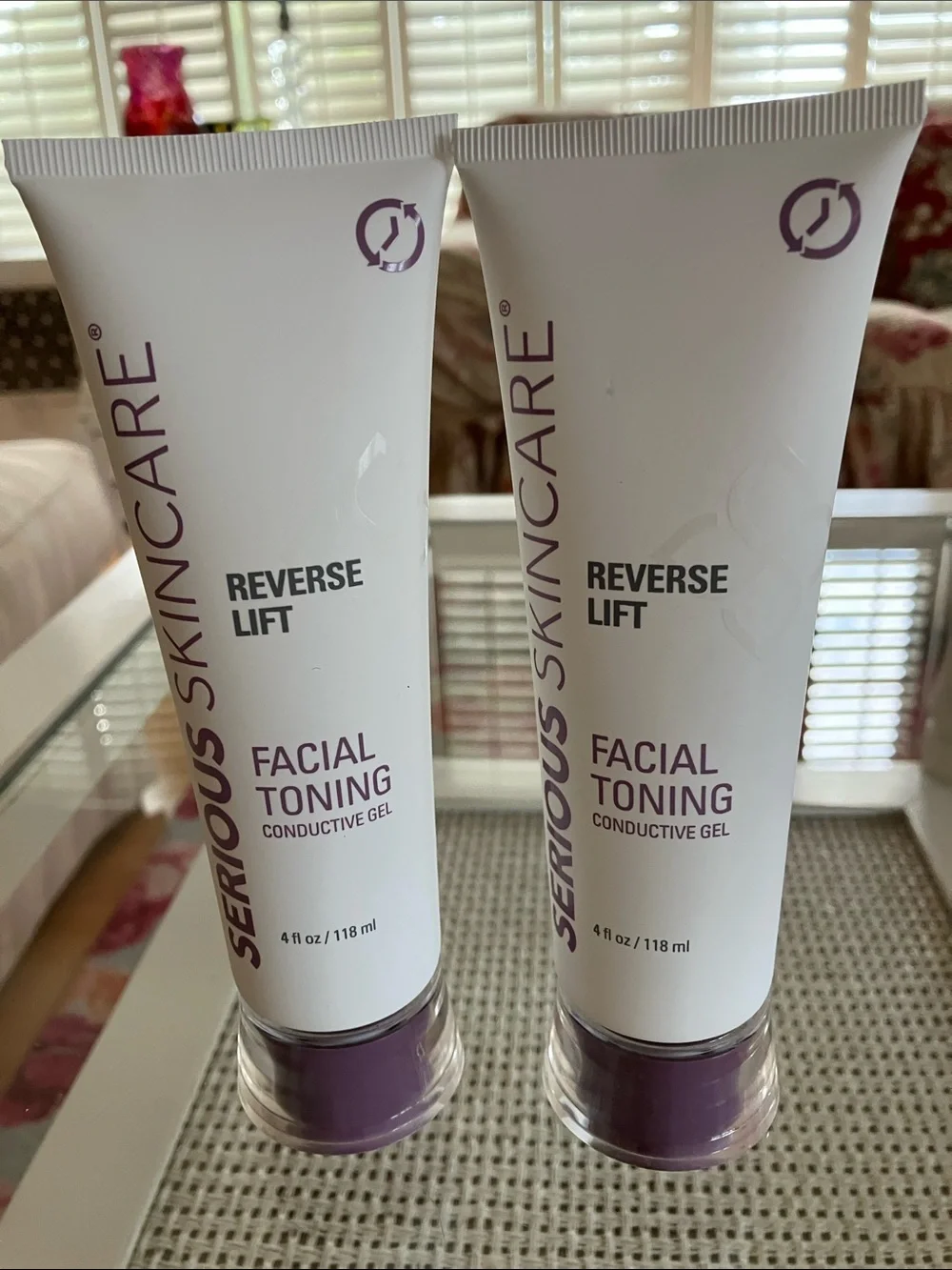 NWT Serious Skincare Reverse Lift Facial Toning Conductive Gel (2)